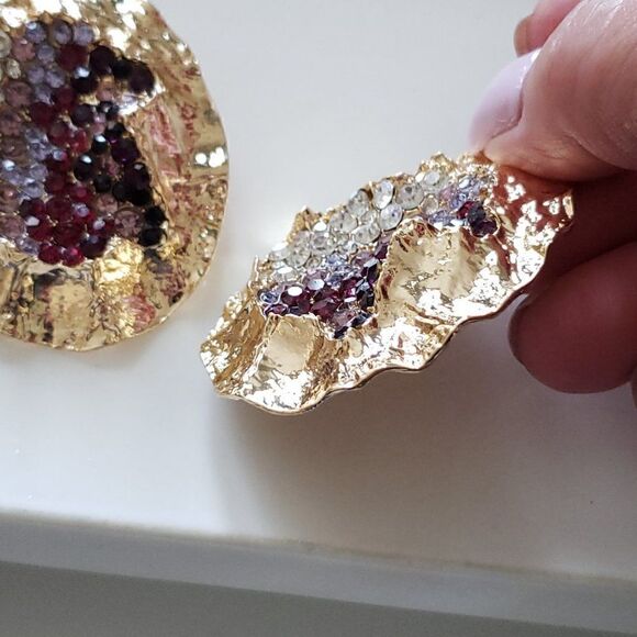 New! Zara Sparkles Post Earrings - Picture 10 of 11